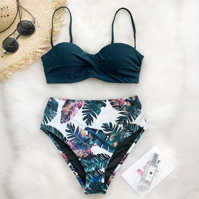 European And American Bikini Print Swimsuit
