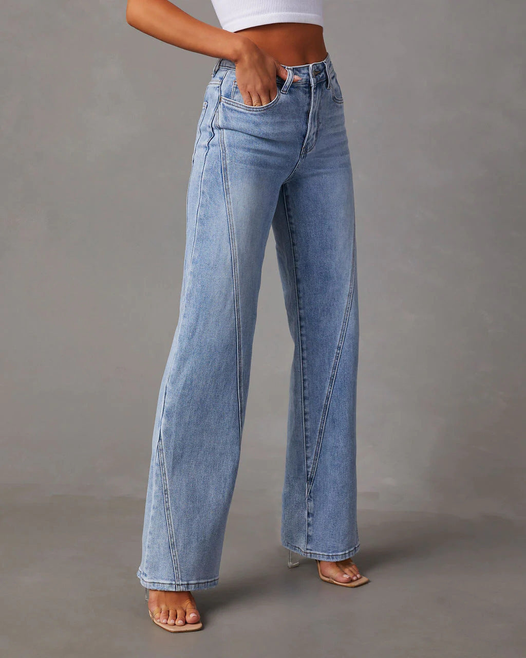 Jean large décontracté pour femme , élégante un jean qui vous met en valeur.