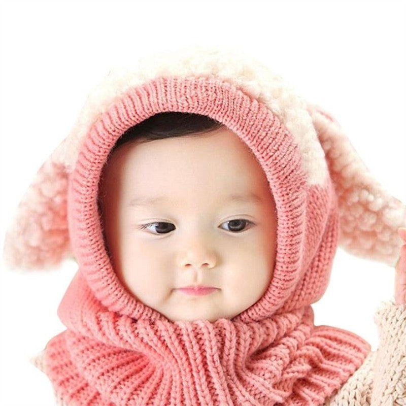 Cute et pratique, fini les tuque qui tombe , voici notre tuque foulard cozy et chaud.