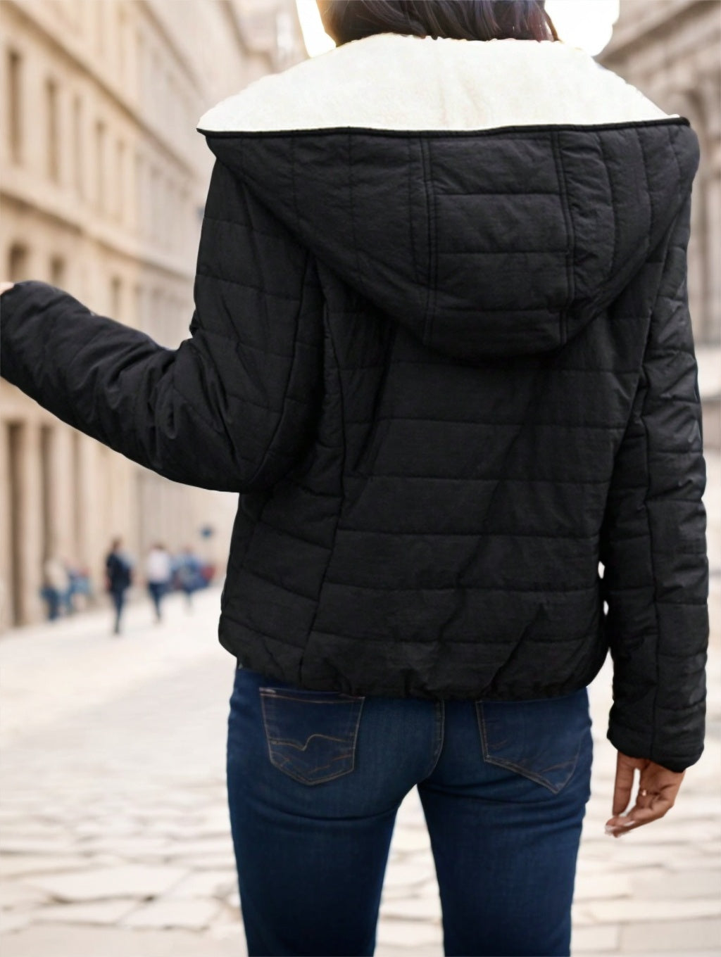 Manteau matelassé court et léger noir style urbain décontracté pour femme
