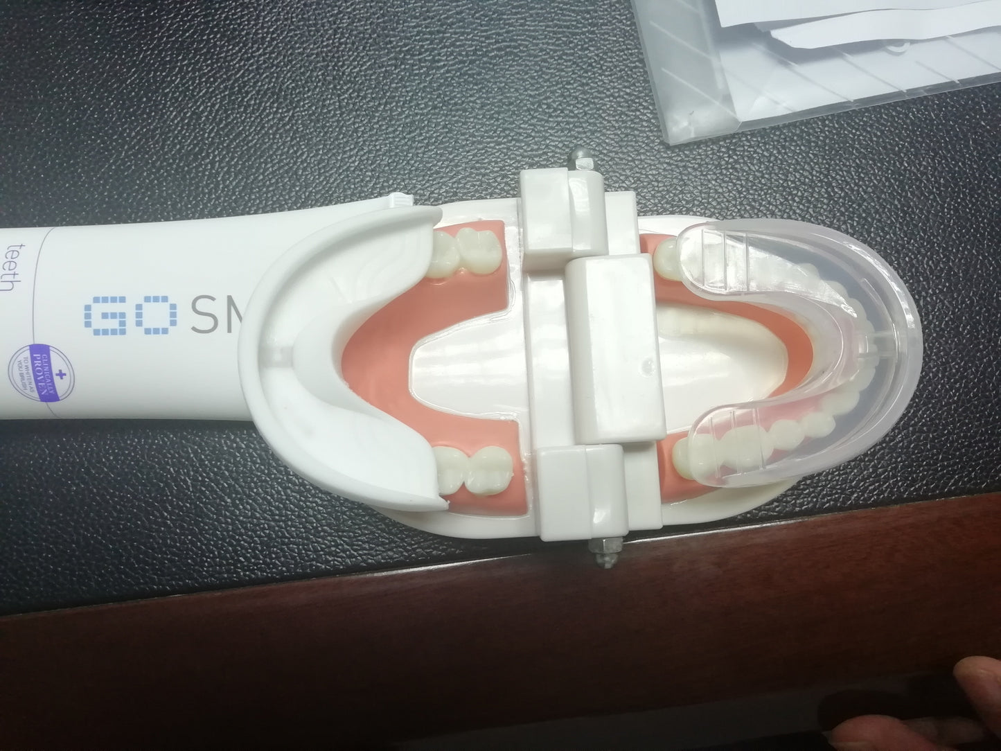 Brosse à dents électrique automatique intelligente à 360 degrés,qui blanchit les dents sans les endommagé