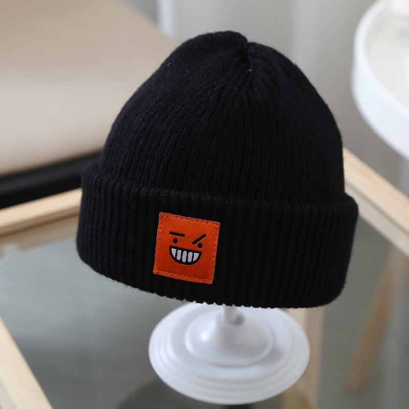Tuque en tricot, Corée du Sud pour garder au chaud les petite oreilles de vos tout petits.