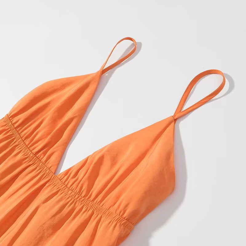 Robe mi-longue sexy à bretelles spaghetti et dos nu