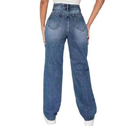 Très beau jean a patte droite qui donne de belle courbe . Taille haute très stylée