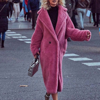 Manteau long en laine a bouton très stylée,  qualité top cozy tendance pour femme