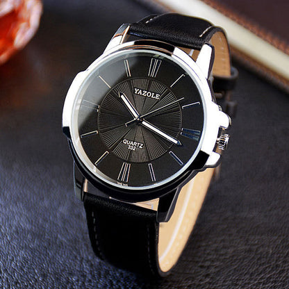 Montre pour homme style luxe . Tendance mode .