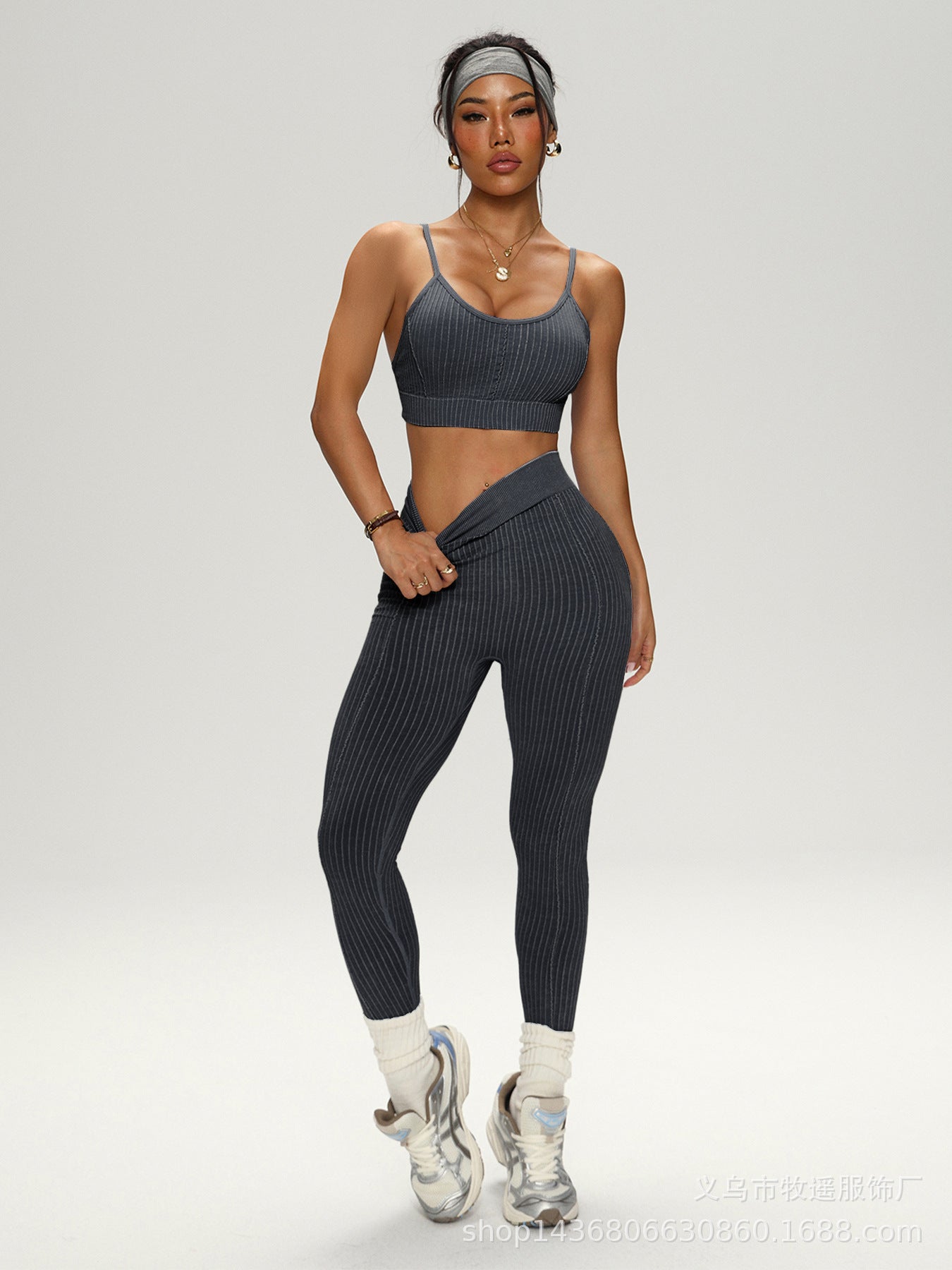 Womens Shock-Proof Seamless Yoga Running Fitness Outfit