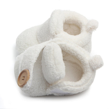 parce que nos pantoufle très doux garde les pieds au chaud de vos tout petits