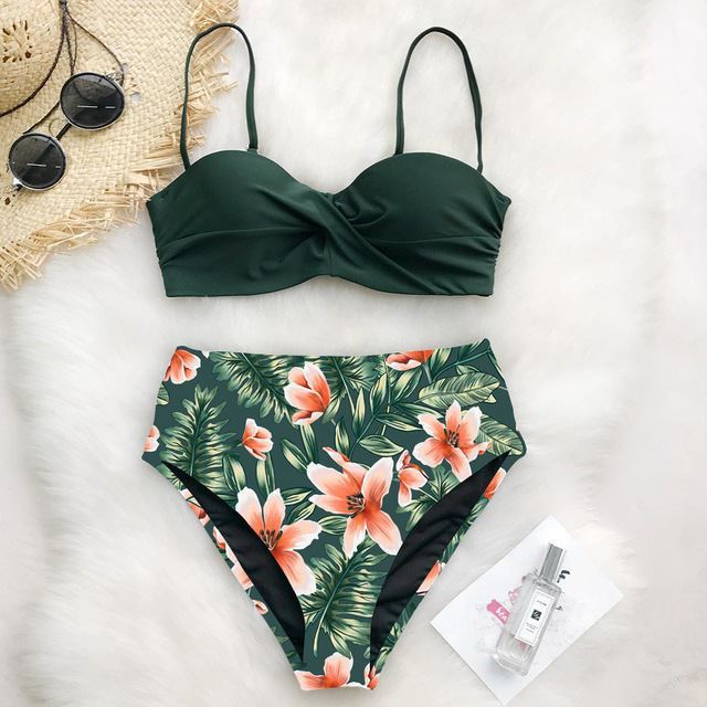 European And American Bikini Print Swimsuit
