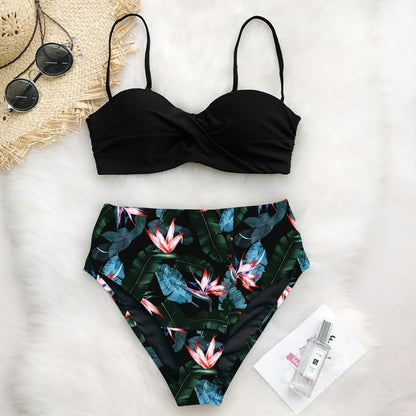 European And American Bikini Print Swimsuit