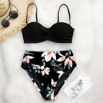 European And American Bikini Print Swimsuit