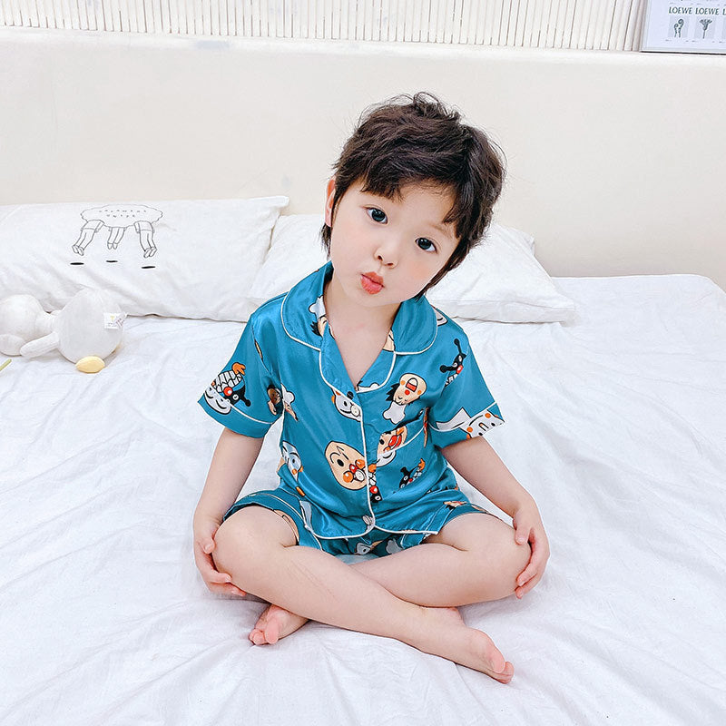 Ensemble de pyjama pour enfants en soie imprimée de dessin animé.bien lire les descriptions sur chaque article pour choisir la bonne grandeur.