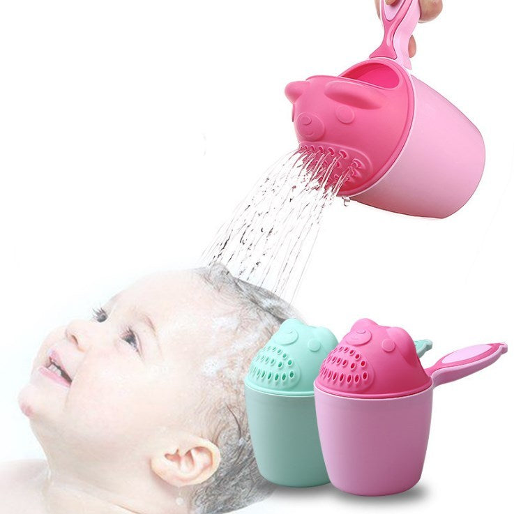 Parfait pour laver les cheveux de bébé, un plaisir pour bébé