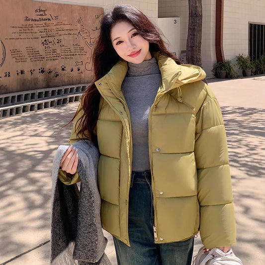 Loose Women's Short Coat For Petite To Keep Warm And Look Taller