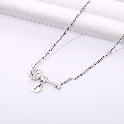 Clavicle Chain Necklace Pendant