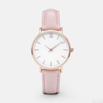 Belle petite montre avec style et tendance.