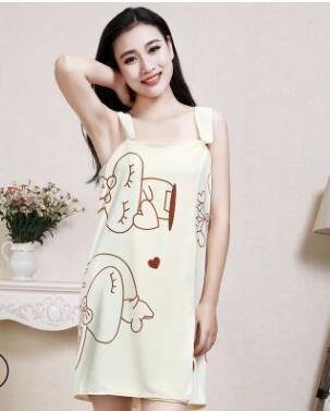 Serviette de bain tellement pratique. Fini les Serviette qui tombent.