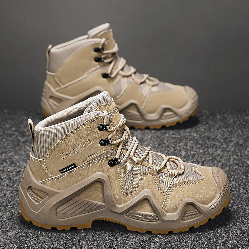 Chaussures tactiques montantes  très bonne semelle.