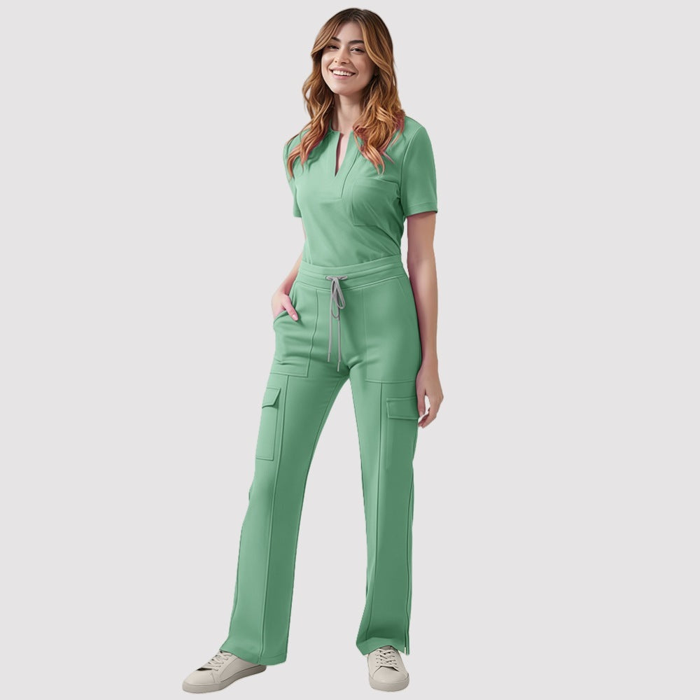 Ensemble très confortable un tissu léger , parfait pour de longues heures de travail.