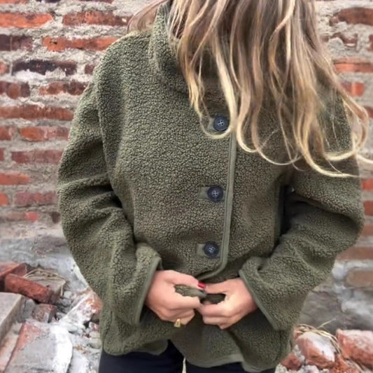 Belle petite veste a bouton en laine mouton , très chaud ! Mode pour femme