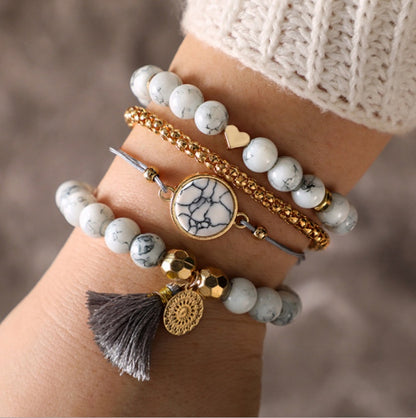 Magnifique ensemble de bracelet.