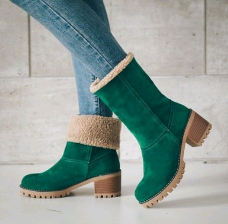 Un botte avec deux style courte ou longue,  epais chaude et confortable pour vos pieds.