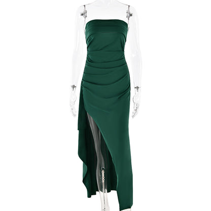 Magnifique robe longue avec ouverture sur le devant,  sans bretelles d'une couleur unie.