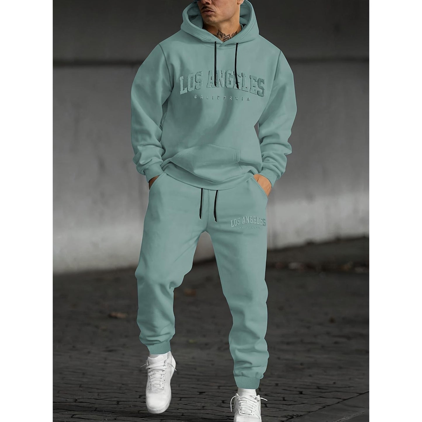 Ensemble Pulls-jogging très stylée et confortable