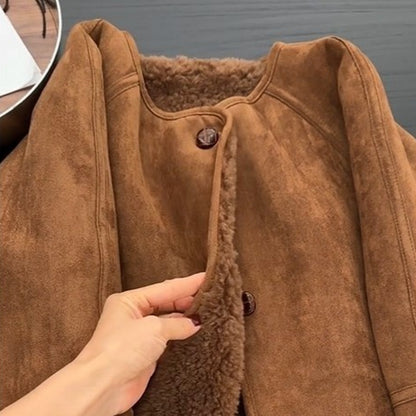 Manteau vintage en fausse fourrure à col rond avec une touche mode