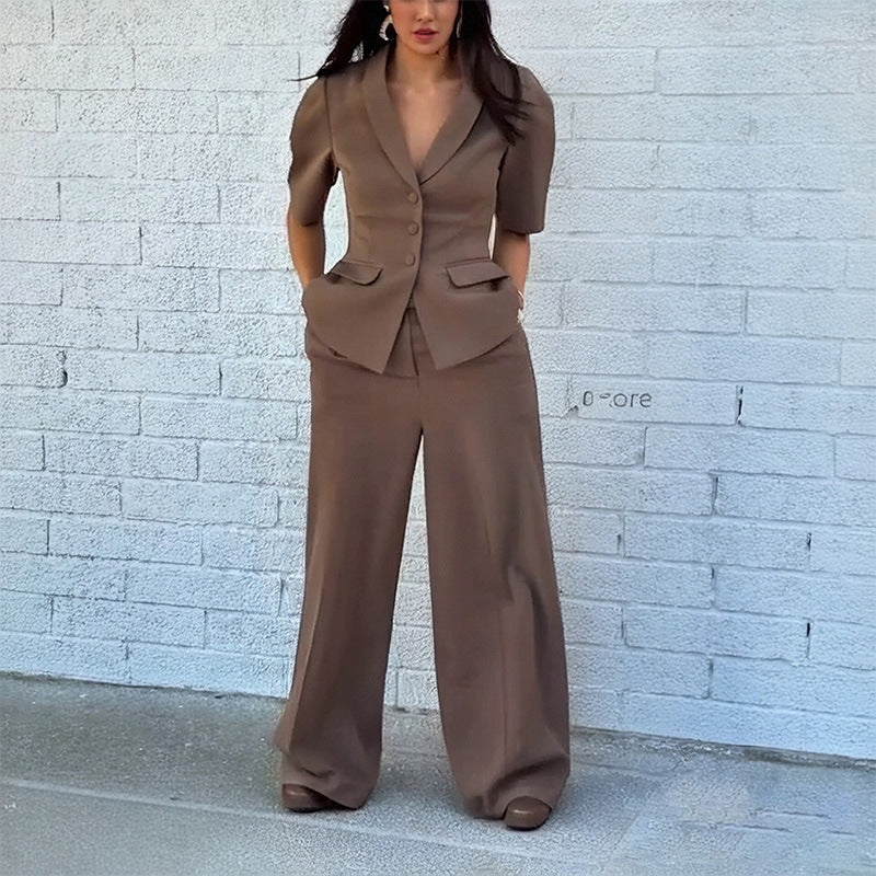 Un ensemble qui vous met en valeur les filles, le tissu confortable la qualité . Il est trop stylée mode fashion pour femme