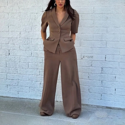 Un ensemble qui vous met en valeur les filles, le tissu confortable la qualité . Il est trop stylée mode fashion pour femme