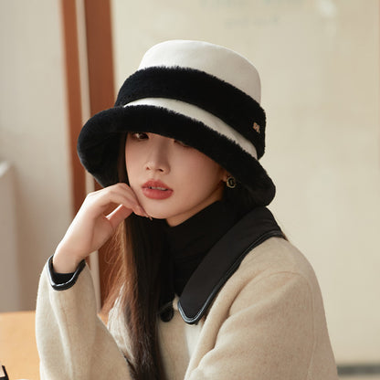 Face-looking Velvet-padded Small Warm Earflaps Cap Big Head Circumference Bucket Hat