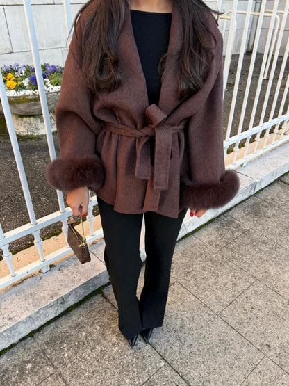 Manteau long à manches fourrées