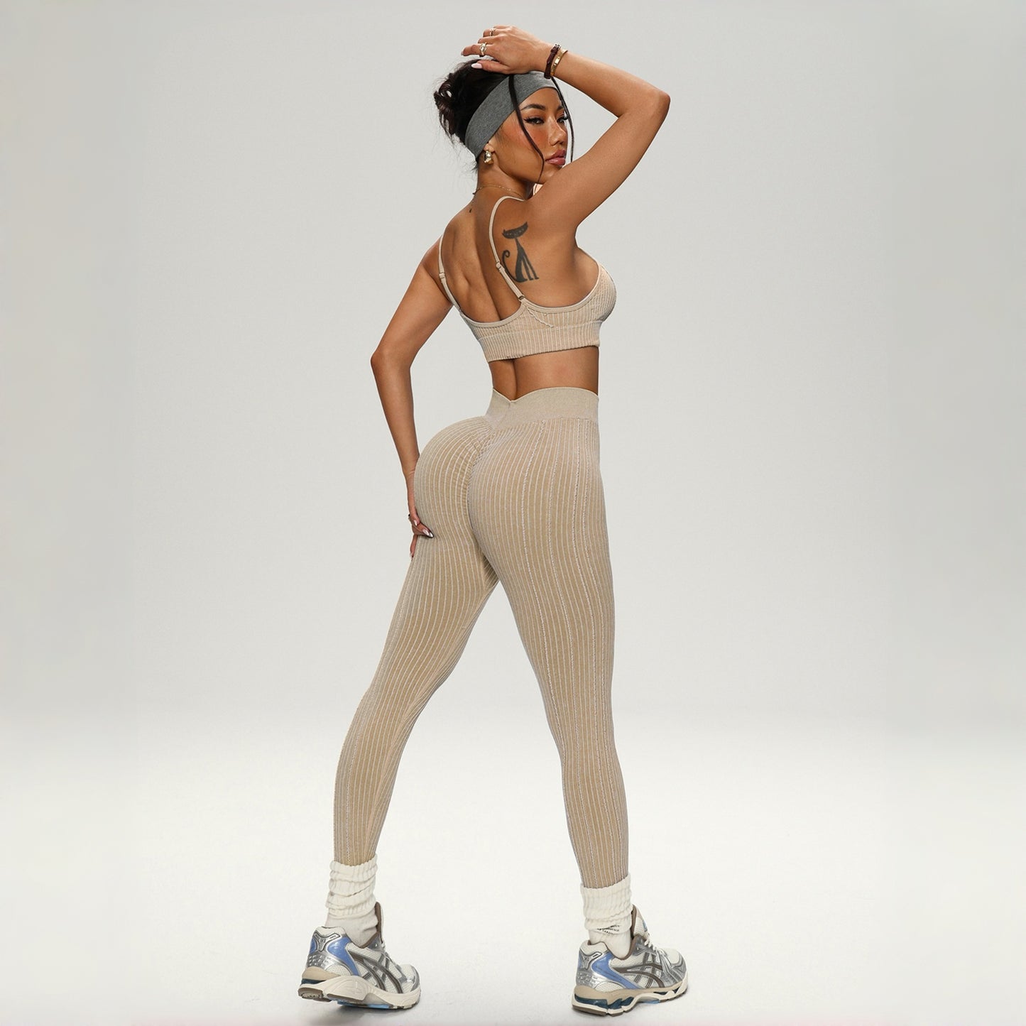 Womens Shock-Proof Seamless Yoga Running Fitness Outfit