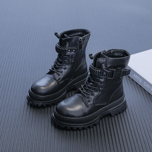 Bottes Martin pour enfants en cuir à bout rond, stylée pour l'automne. Confortable