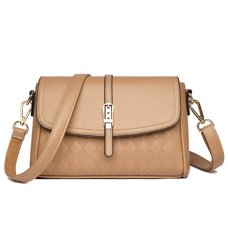 Sac a main haute gamme cuire souple. Très chic disponible plusieurs couleurs.