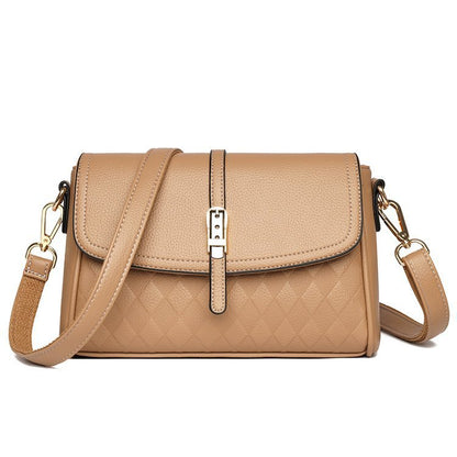 Sac a main haute gamme cuire souple. Très chic disponible plusieurs couleurs.