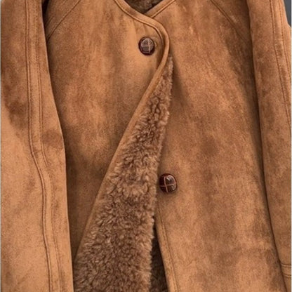 Manteau vintage en fausse fourrure à col rond avec une touche mode