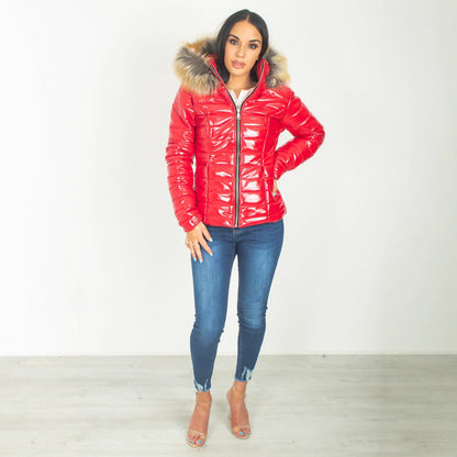 Womens Cropped Puffer Coat With A Large Fur Collar