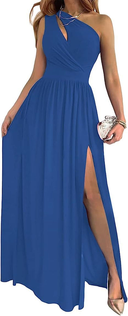 Robe longue pour femme d'une couleur unie,  un tissu léger et confortable avec une ouverture sur le devant.