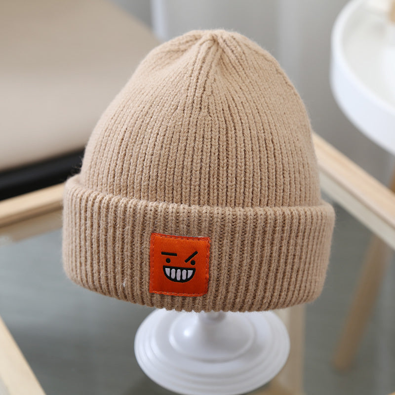 Tuque en tricot, Corée du Sud pour garder au chaud les petite oreilles de vos tout petits.