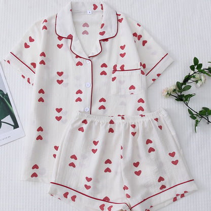 Pyjama 2 pièces cozy avec des petit coeur. Mode fashion