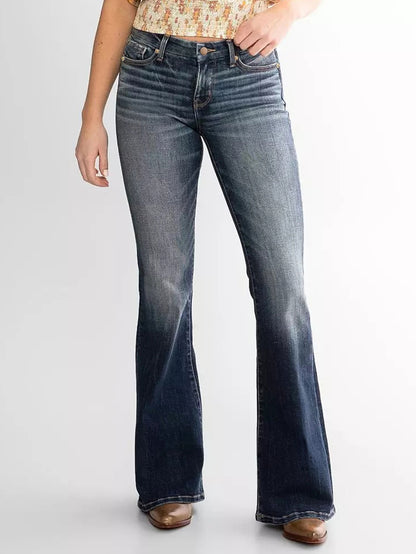 Jean évasé semi base, extensible moyenne. Un style pour vous madame.