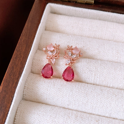 Notre boucle d'oreille si délicat et simple qui fais toute la différence.